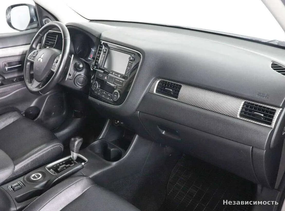 Mitsubishi Outlander 2012 с пробегом — фото 10