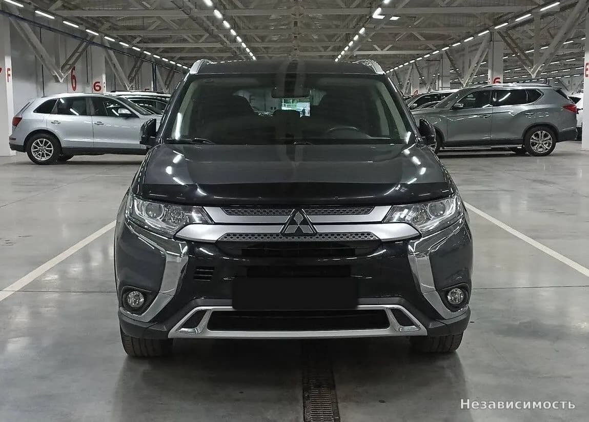 Mitsubishi Outlander 2020 с пробегом — фото 2