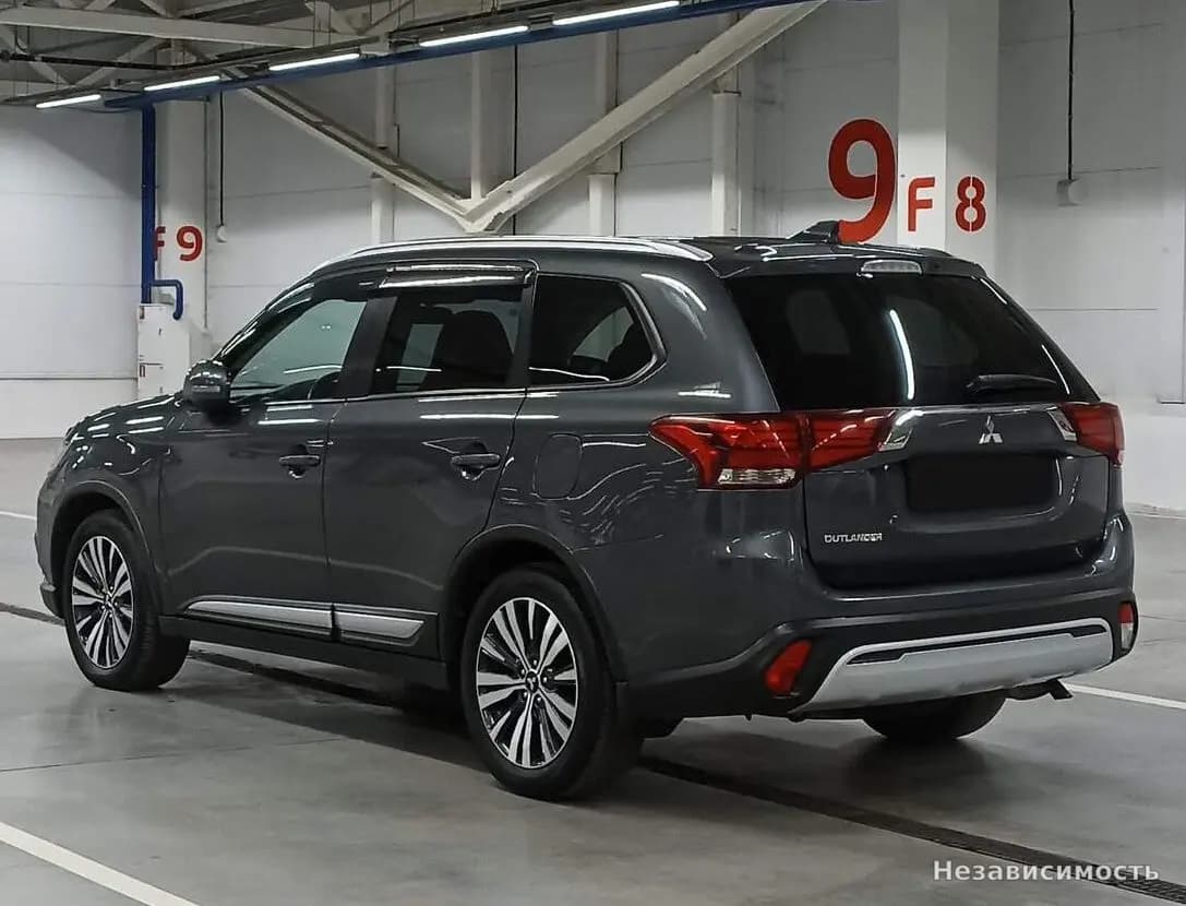 Mitsubishi Outlander 2020 с пробегом — фото 7