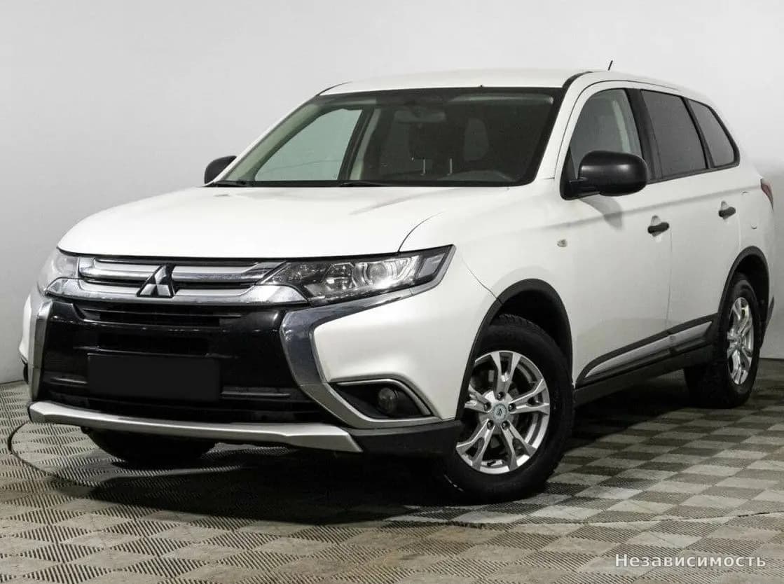 Mitsubishi Outlander, 2016 с пробегом