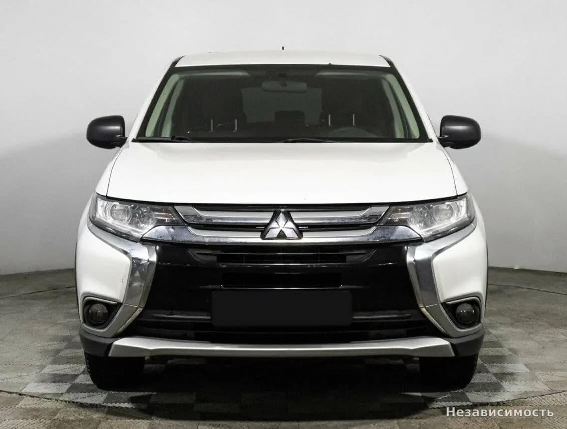 Mitsubishi Outlander 2016 с пробегом — фото 2
