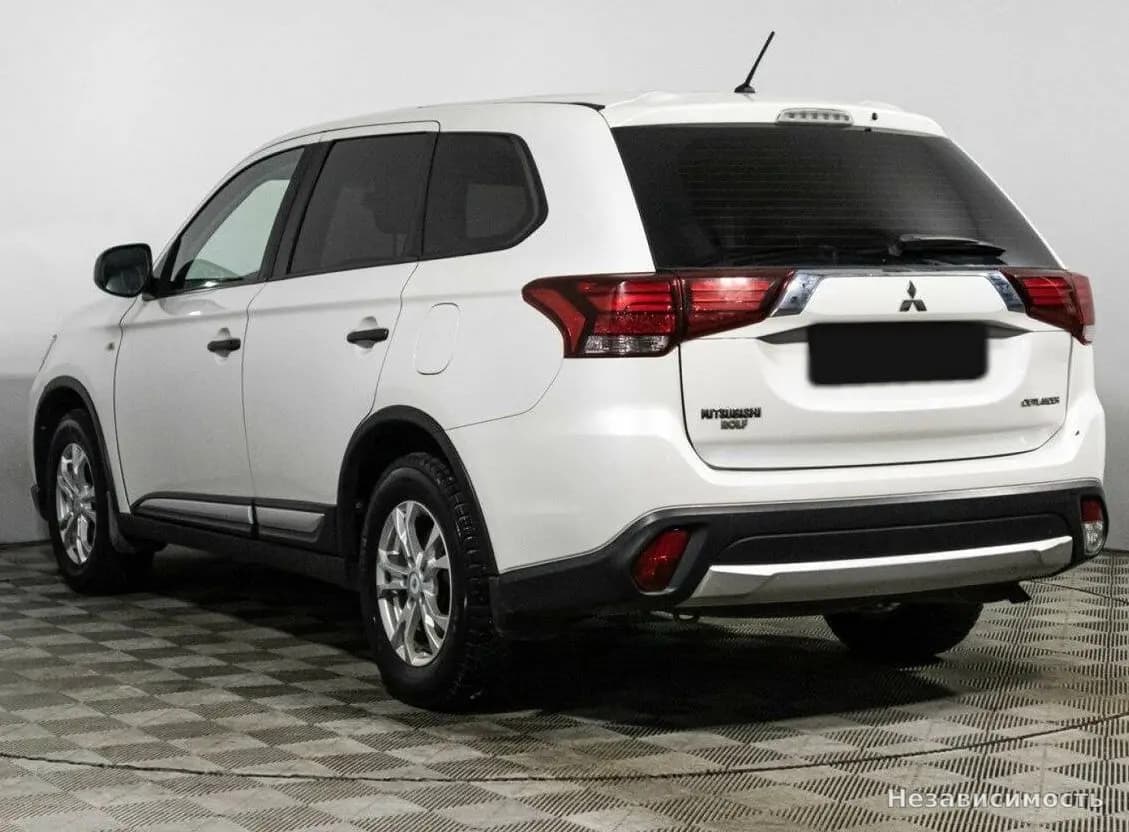 Mitsubishi Outlander 2016 с пробегом — фото 7