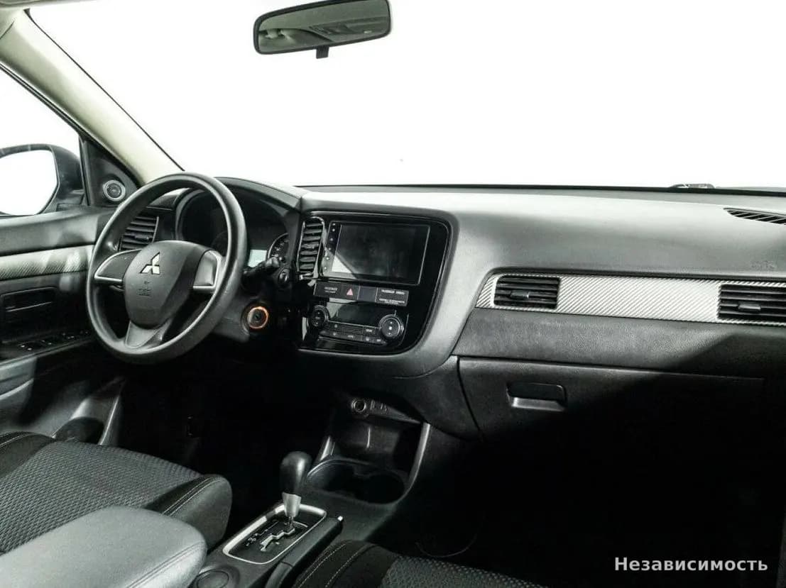 Mitsubishi Outlander 2016 с пробегом — фото 9