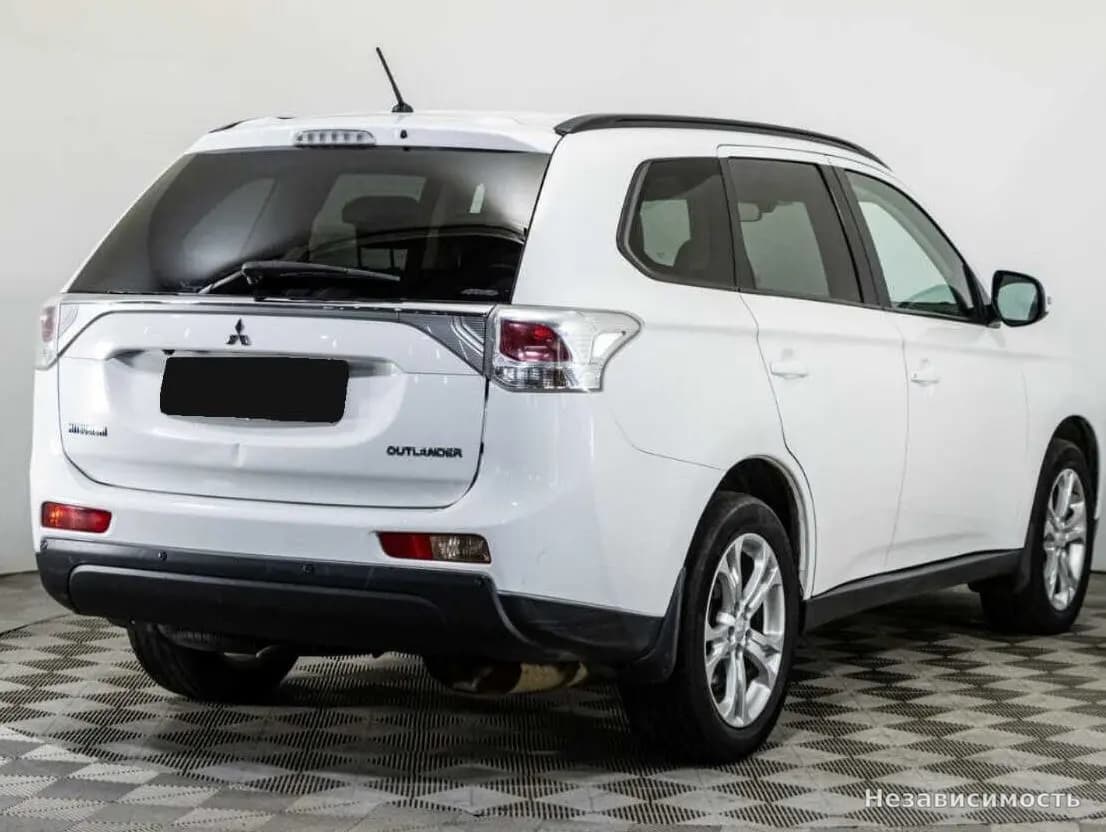 Mitsubishi Outlander 2014 с пробегом — фото 5