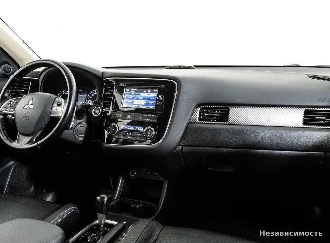 Mitsubishi Outlander 2014 с пробегом — фото 9