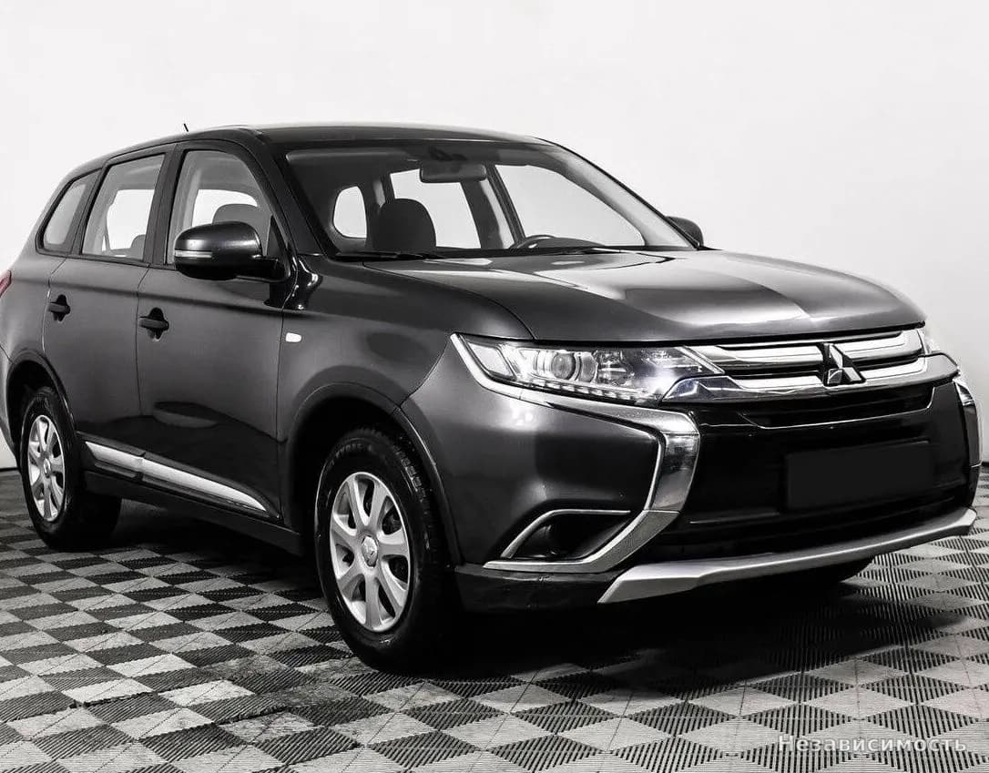 Mitsubishi Outlander 2015 с пробегом — фото 3