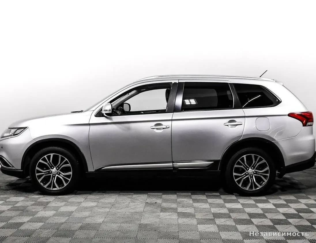 Mitsubishi Outlander 2015 с пробегом — фото 8