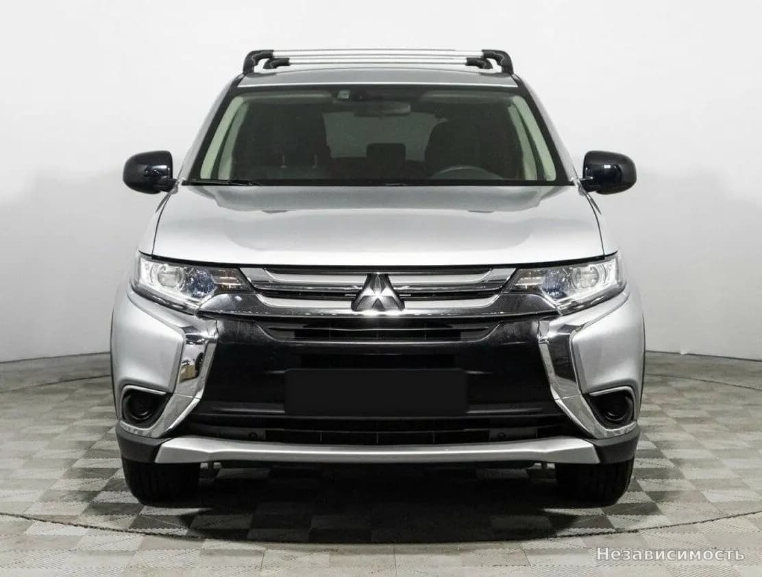 Mitsubishi Outlander 2017 с пробегом — фото 2