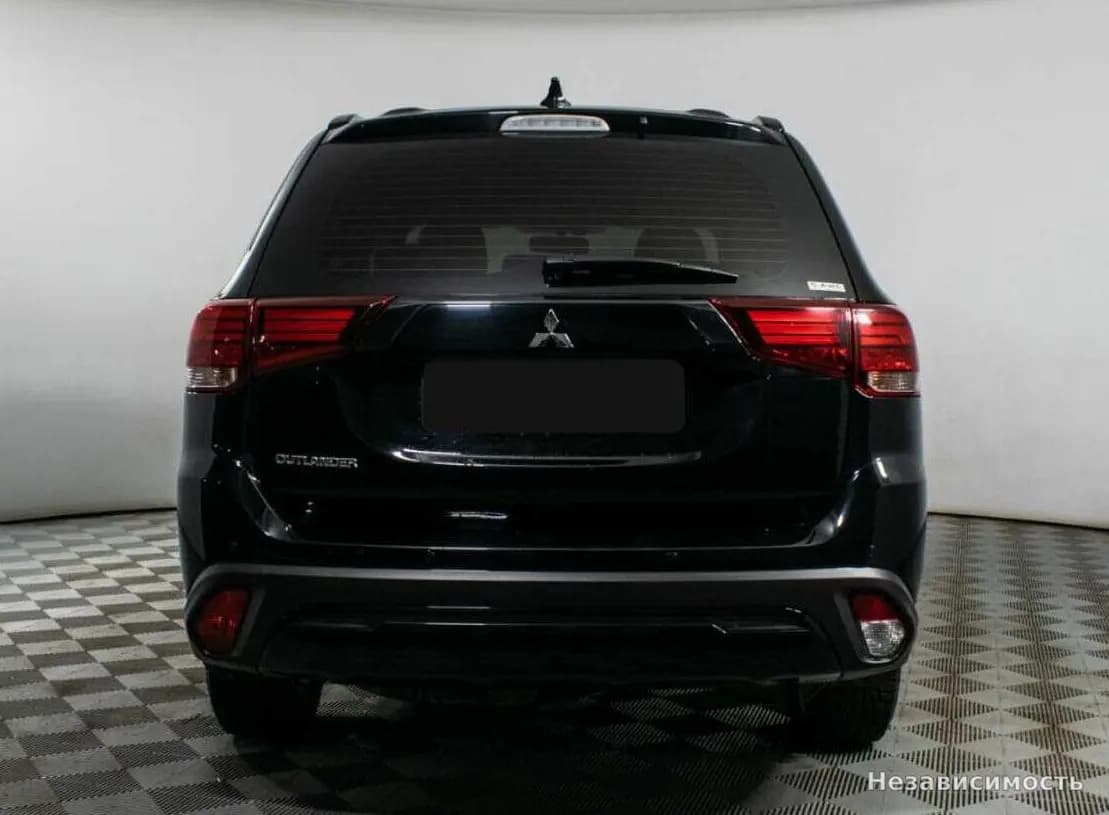 Mitsubishi Outlander 2021 с пробегом — фото 5