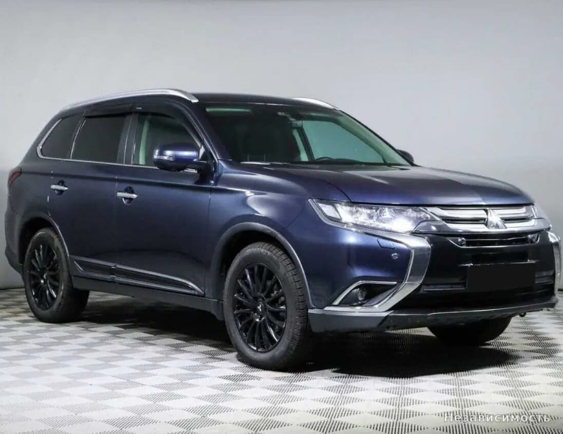 Mitsubishi Outlander 2018 с пробегом — фото 3