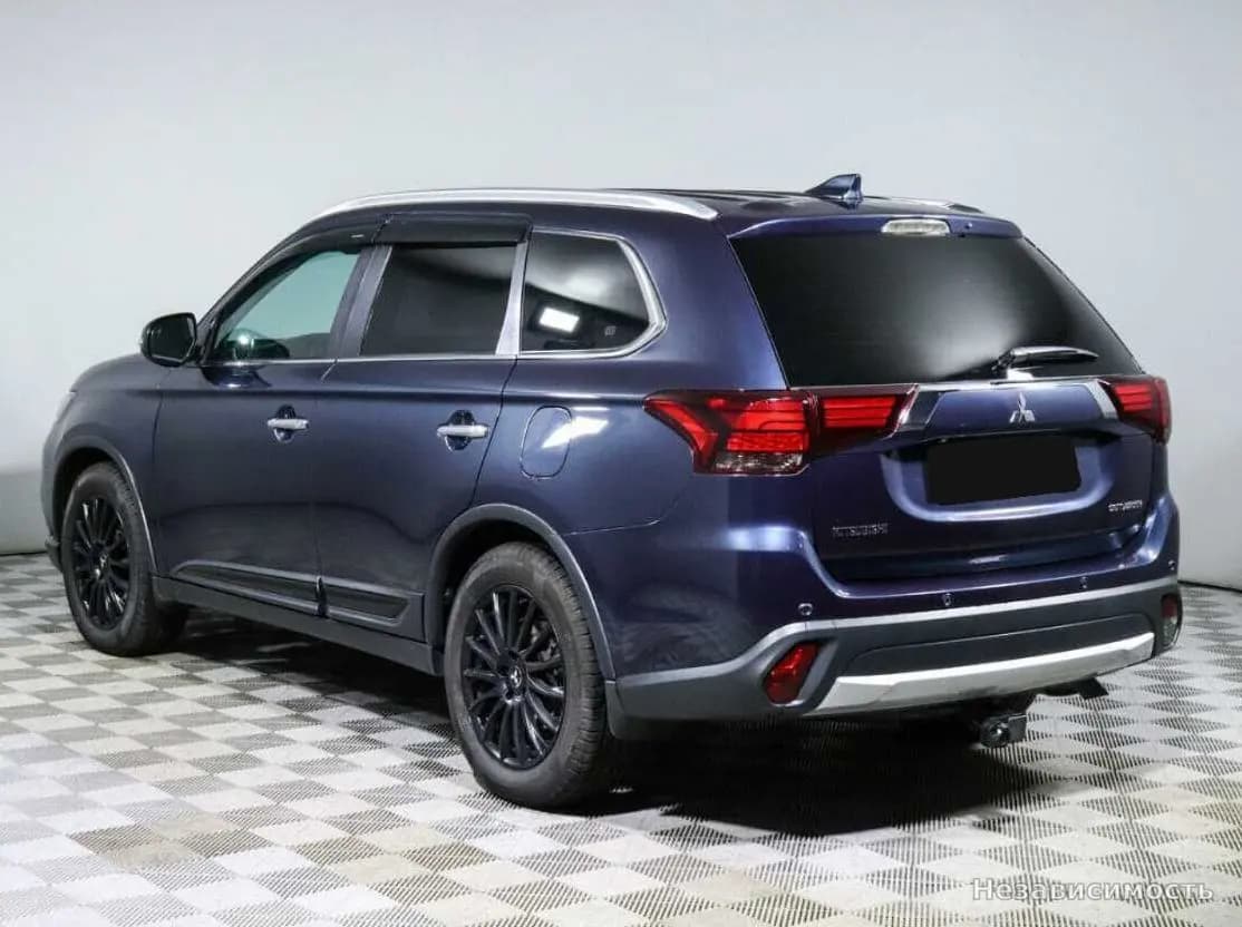 Mitsubishi Outlander 2018 с пробегом — фото 6