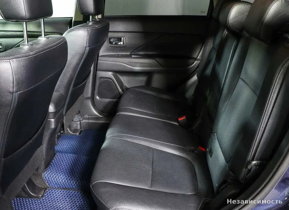 Mitsubishi Outlander 2018 с пробегом — фото 8