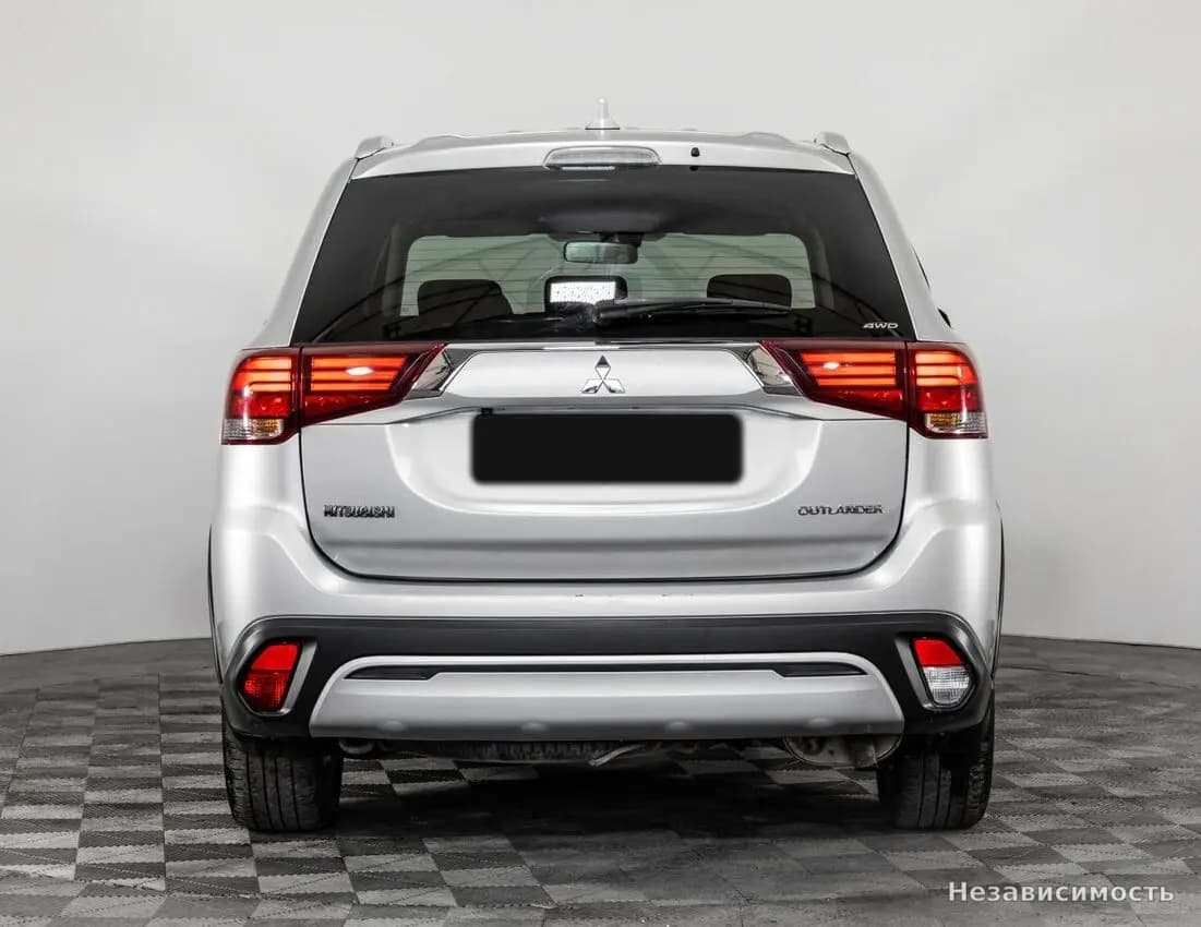 Mitsubishi Outlander 2019 с пробегом — фото 5