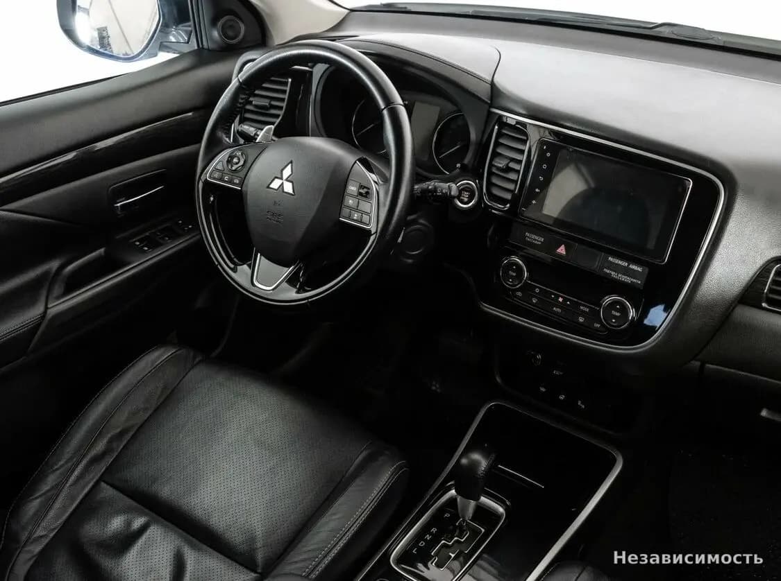 Mitsubishi Outlander 2017 с пробегом — фото 7