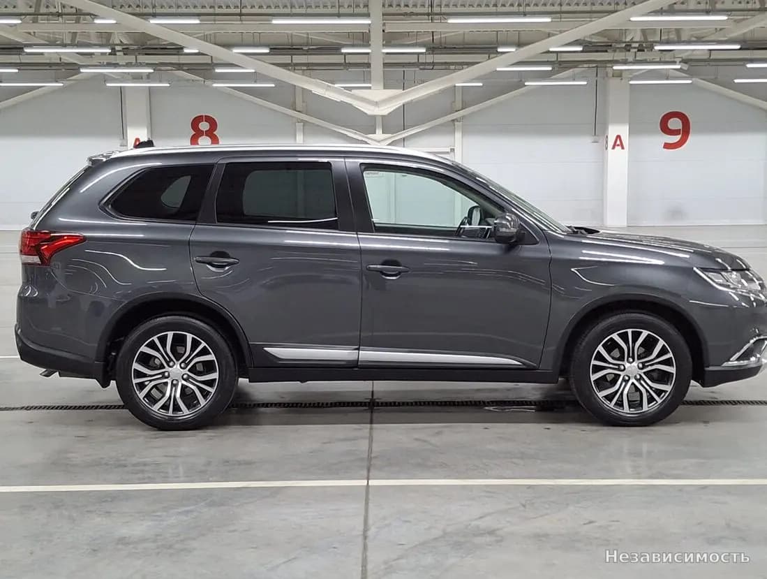 Mitsubishi Outlander 2016 с пробегом — фото 4