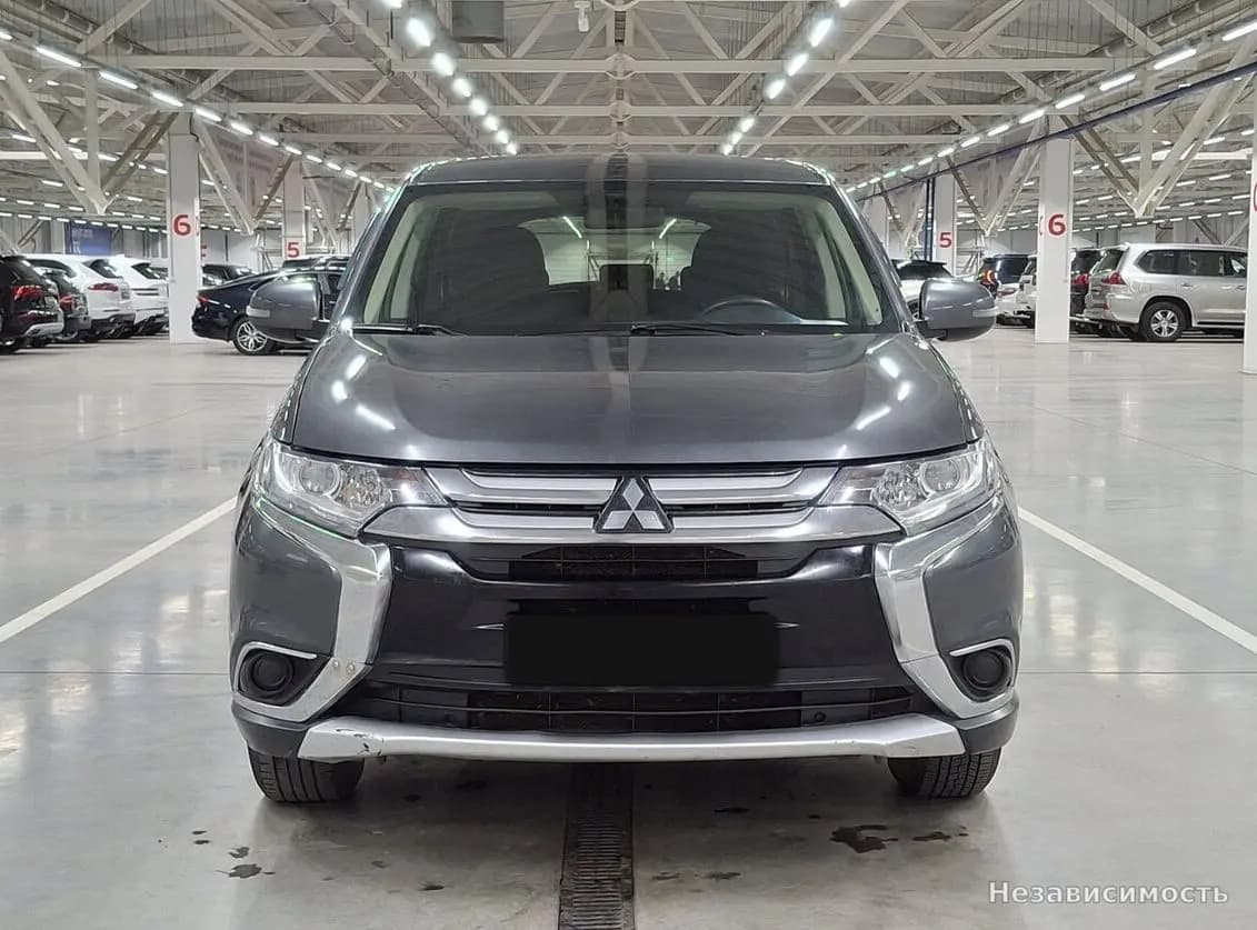 Mitsubishi Outlander 2015 с пробегом — фото 2