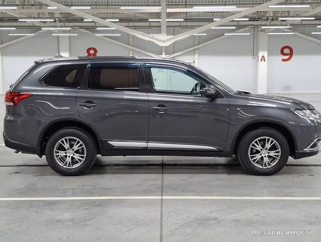 Mitsubishi Outlander 2015 с пробегом — фото 4