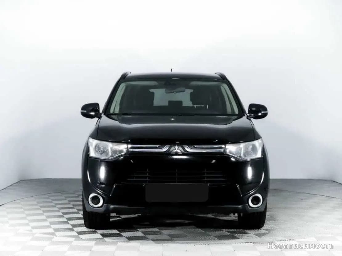 Mitsubishi Outlander 2013 с пробегом — фото 2