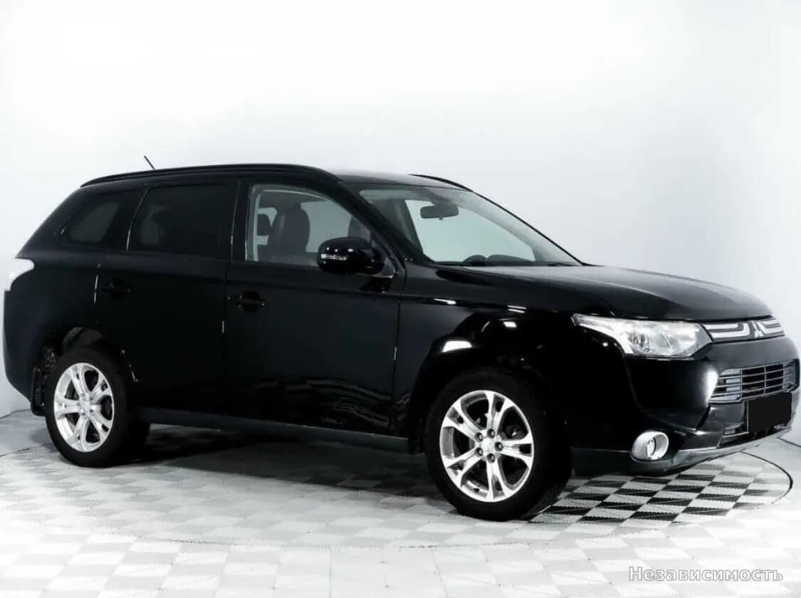 Mitsubishi Outlander 2013 с пробегом — фото 3