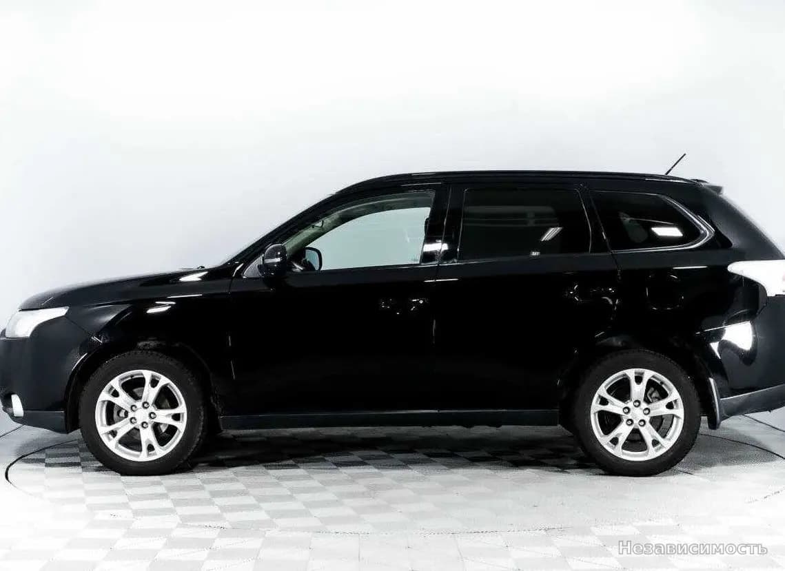 Mitsubishi Outlander 2013 с пробегом — фото 8