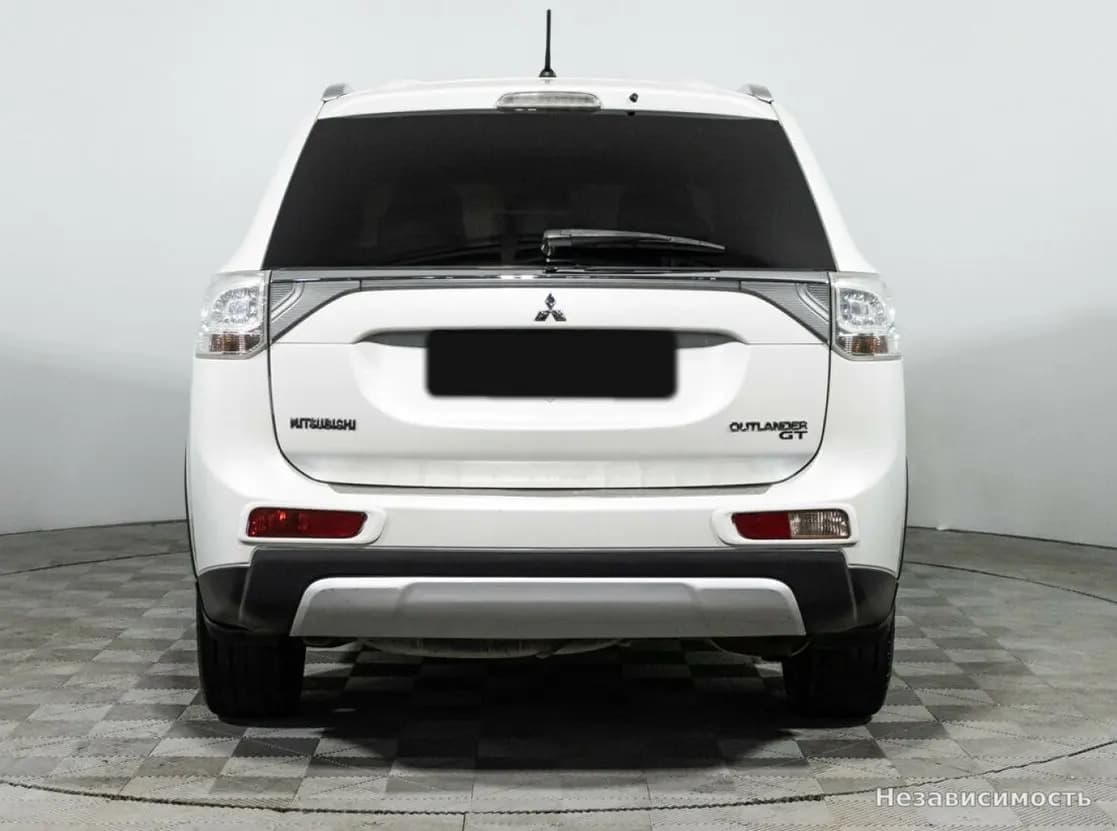Mitsubishi Outlander 2014 с пробегом — фото 6