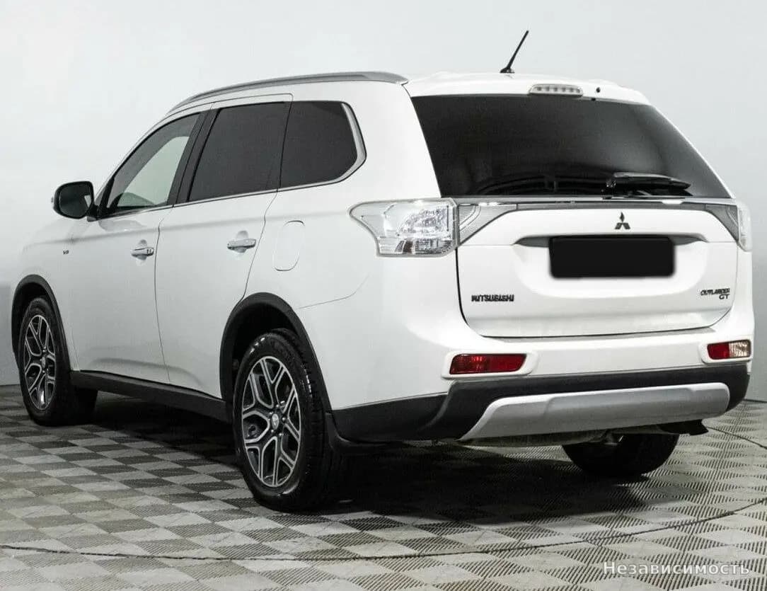 Mitsubishi Outlander 2014 с пробегом — фото 7