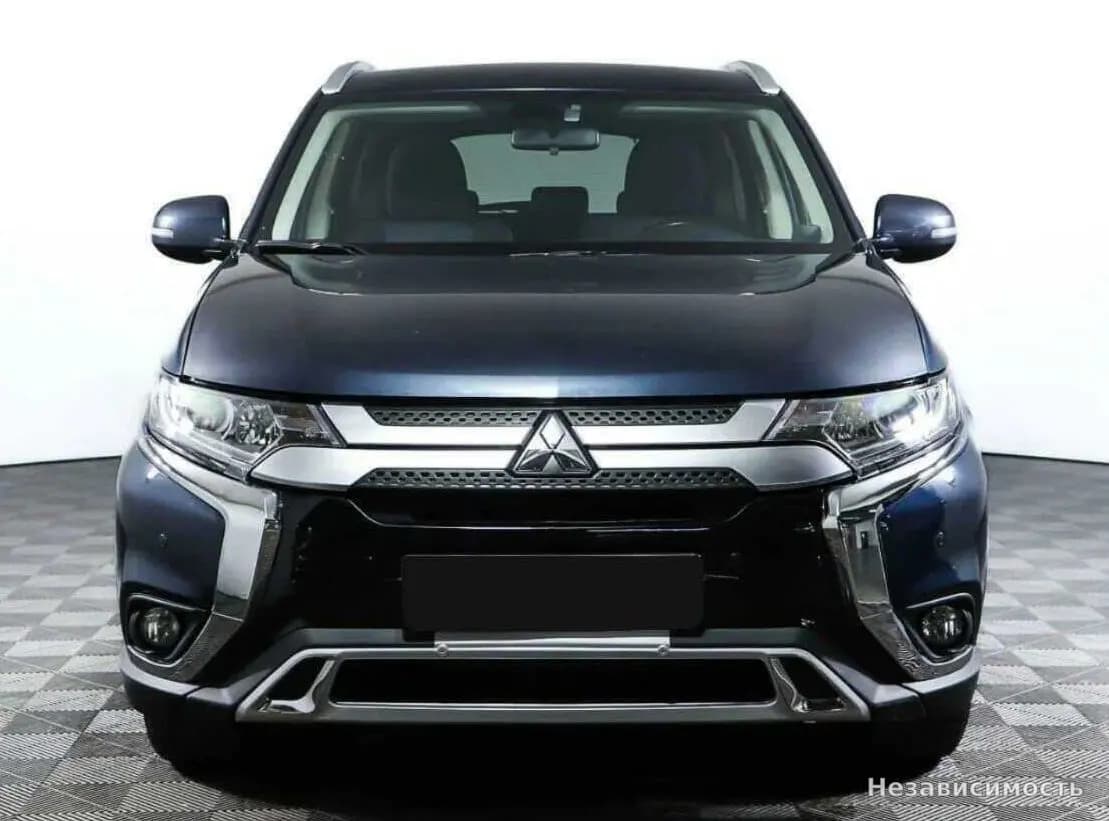 Mitsubishi Outlander 2019 с пробегом — фото 2