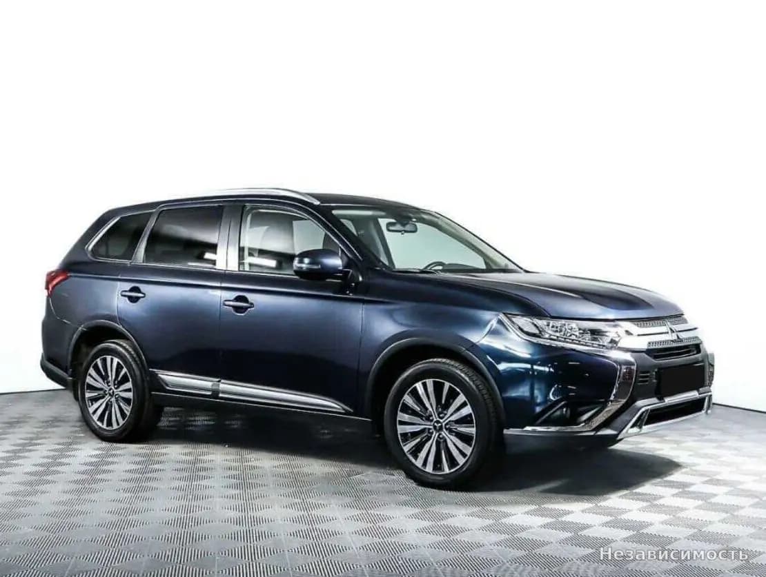 Mitsubishi Outlander 2019 с пробегом — фото 3