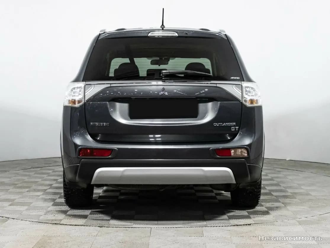 Mitsubishi Outlander 2014 с пробегом — фото 5