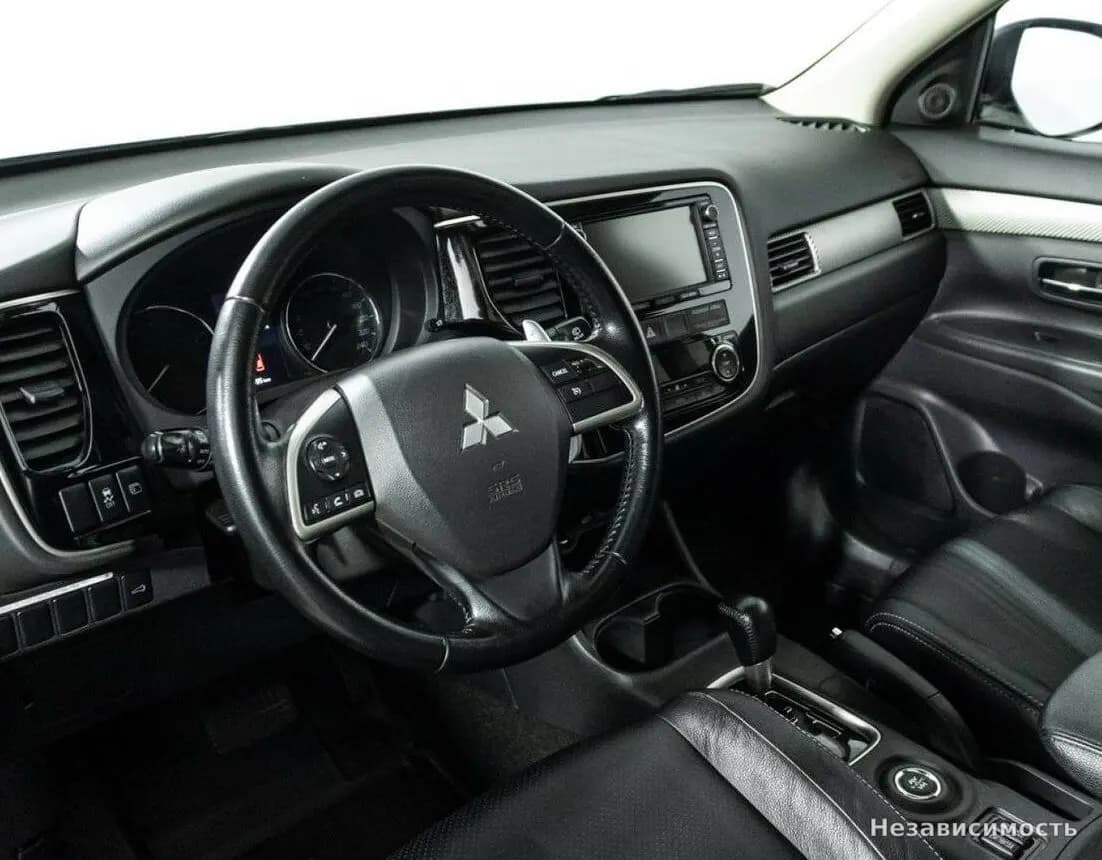 Mitsubishi Outlander 2014 с пробегом — фото 10