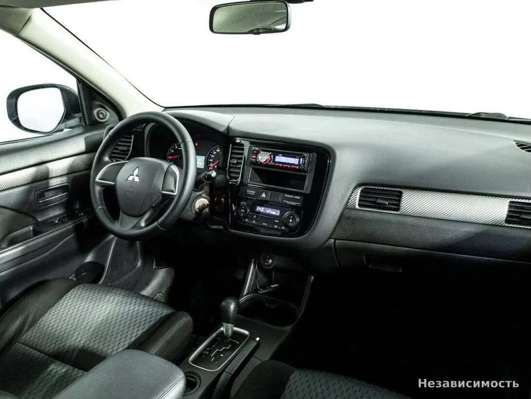 Mitsubishi Outlander 2013 с пробегом — фото 7
