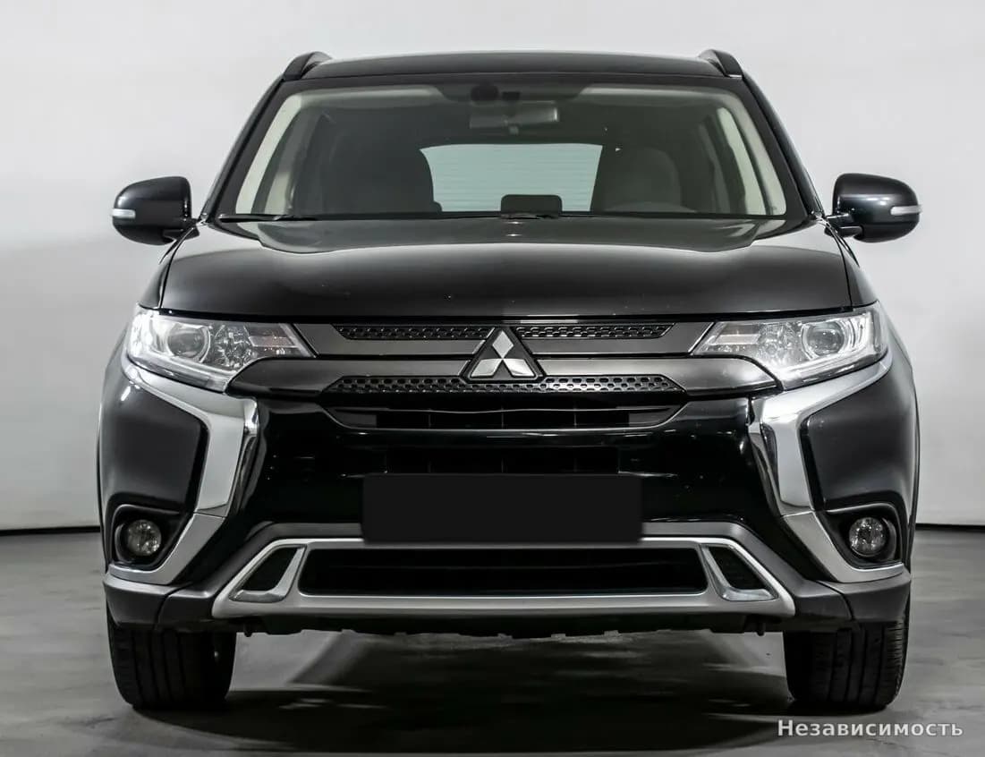 Mitsubishi Outlander 2022 с пробегом — фото 2