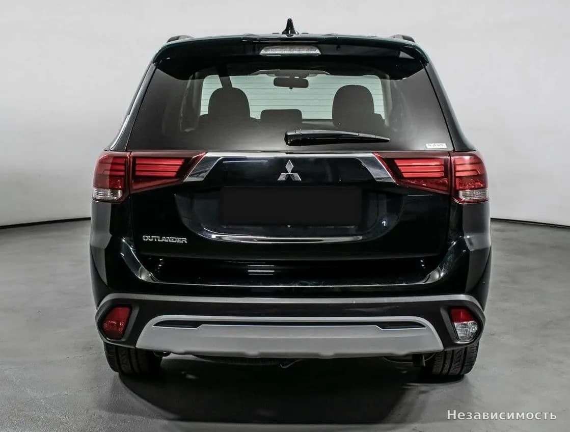 Mitsubishi Outlander 2022 с пробегом — фото 6