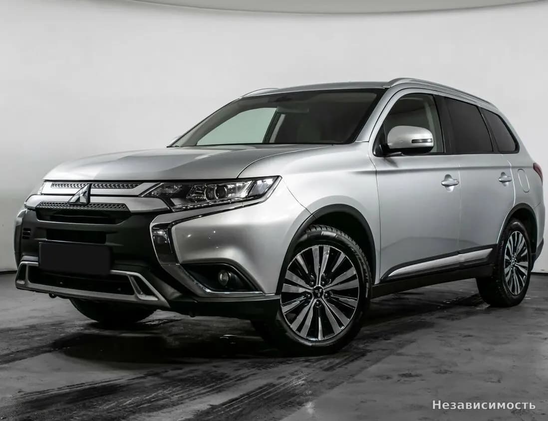Mitsubishi Outlander, 2018 с пробегом