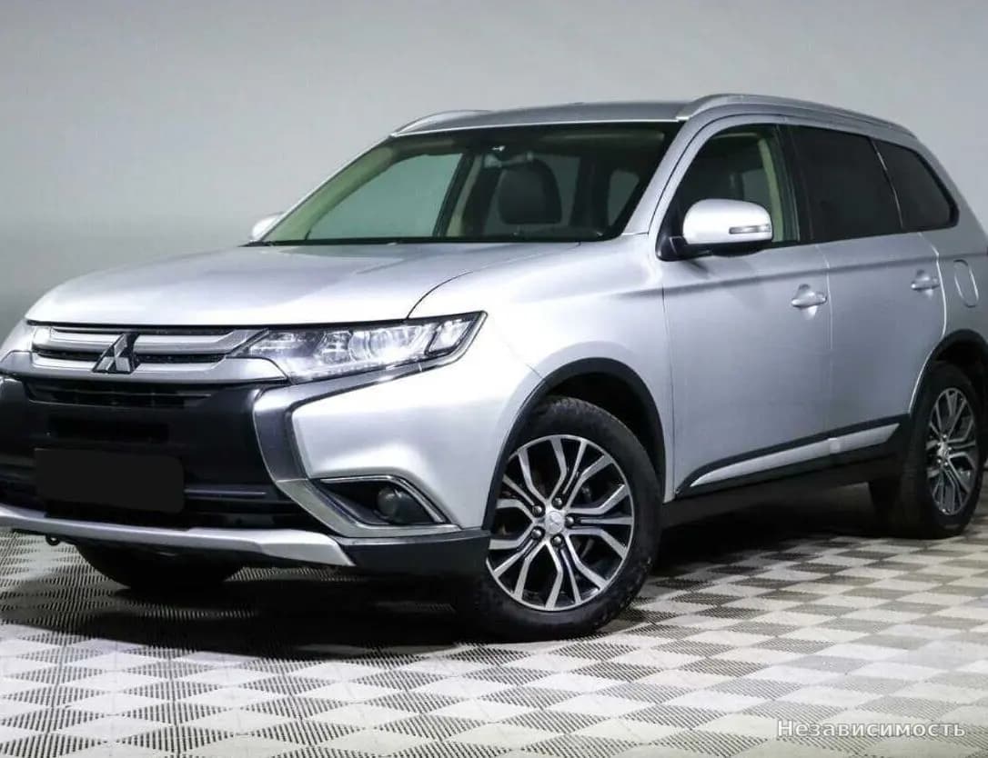 Mitsubishi Outlander, 2017 с пробегом