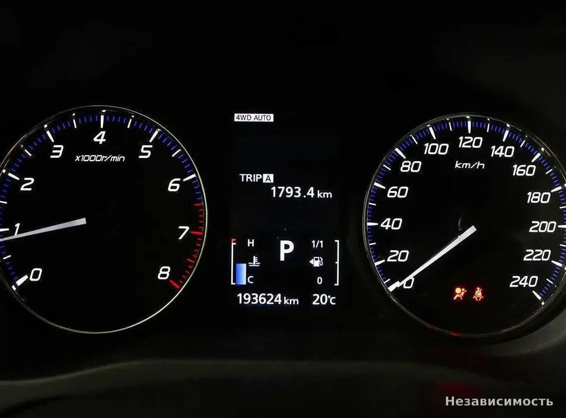 Mitsubishi Outlander 2017 с пробегом — фото 9