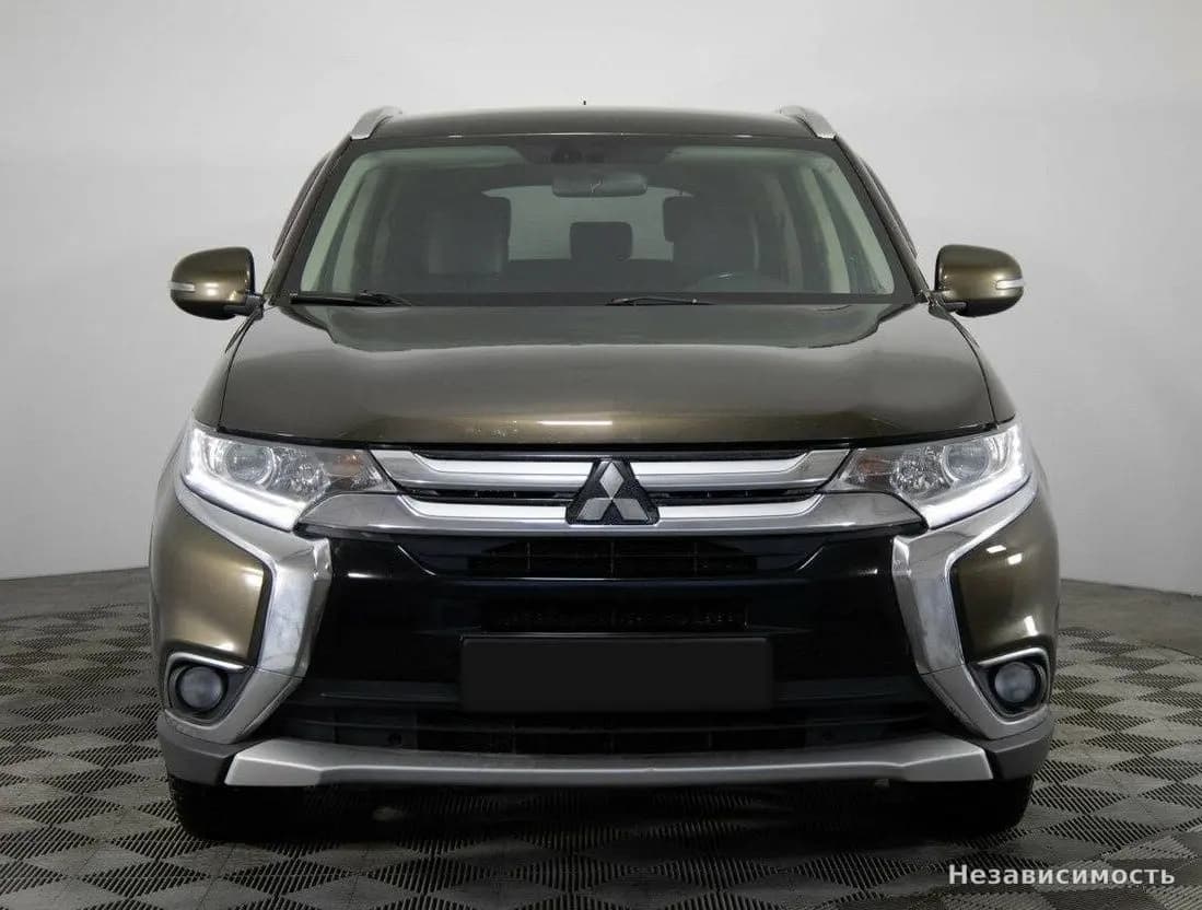 Mitsubishi Outlander 2016 с пробегом — фото 2
