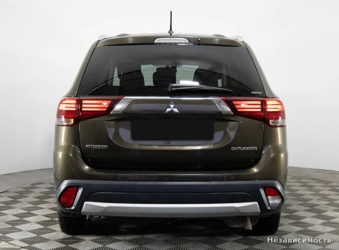 Mitsubishi Outlander 2016 с пробегом — фото 5
