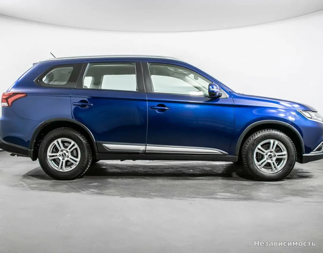 Mitsubishi Outlander 2015 с пробегом — фото 4