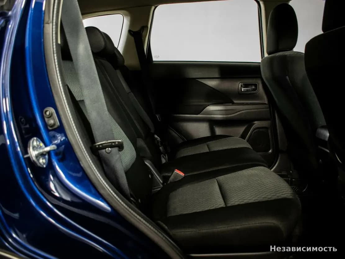 Mitsubishi Outlander 2015 с пробегом — фото 9