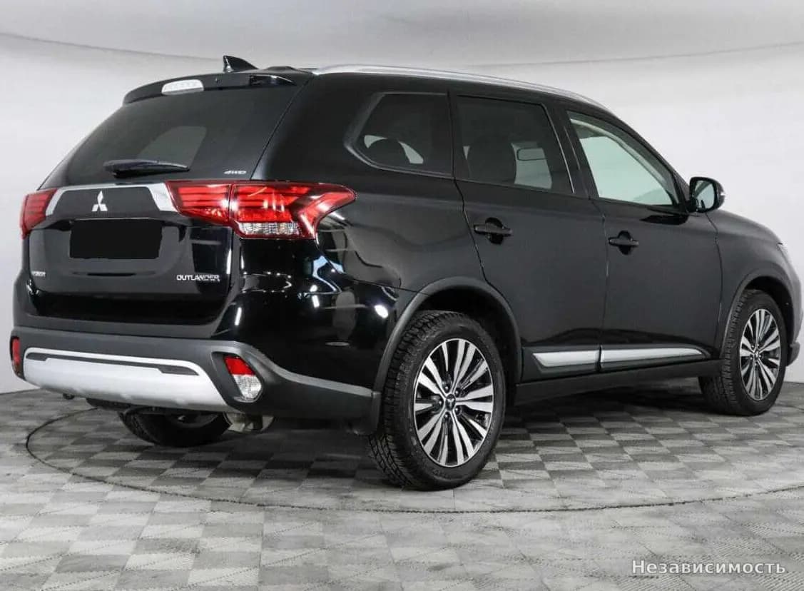 Mitsubishi Outlander 2019 с пробегом — фото 5