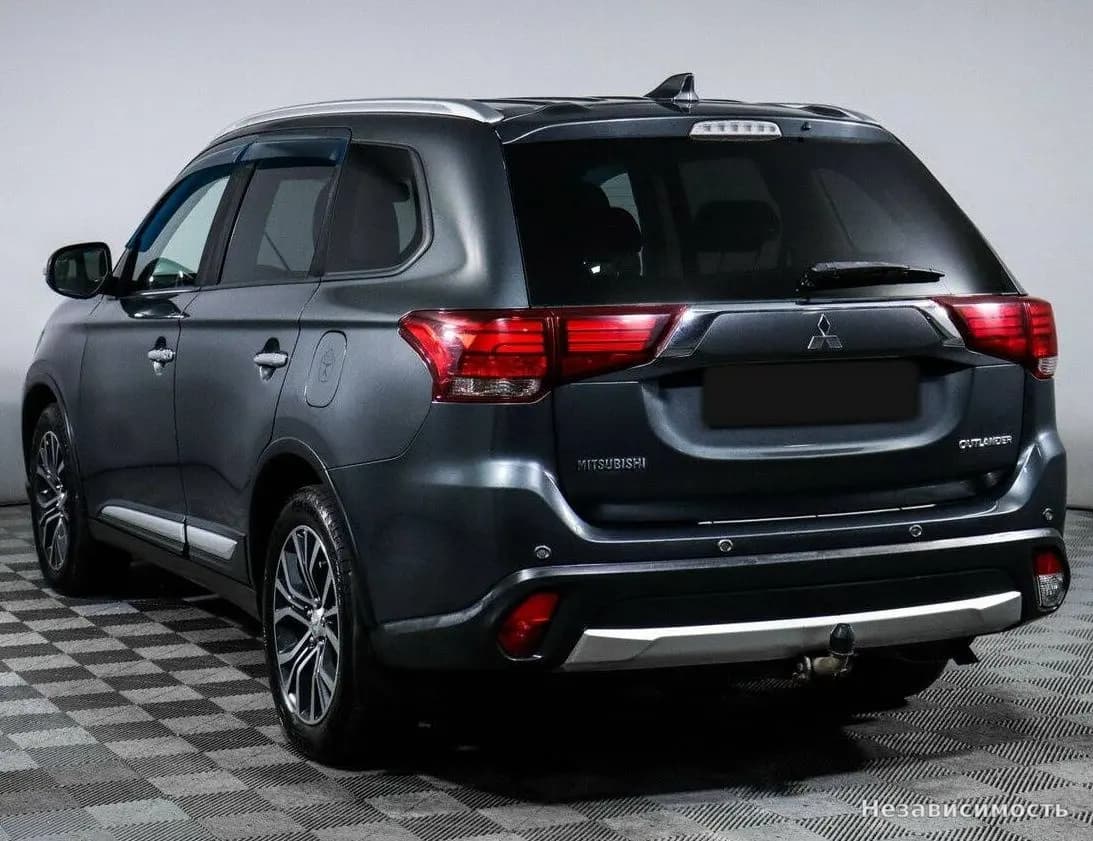 Mitsubishi Outlander 2018 с пробегом — фото 5
