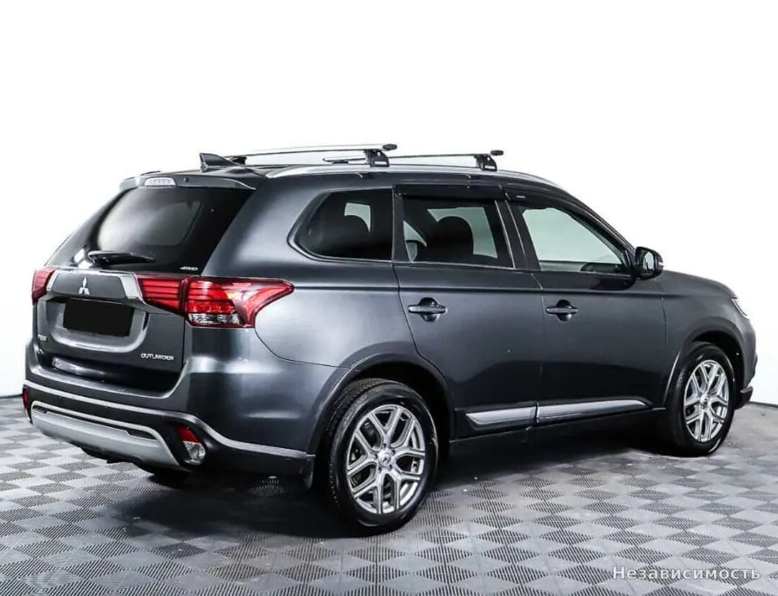 Mitsubishi Outlander 2020 с пробегом — фото 5