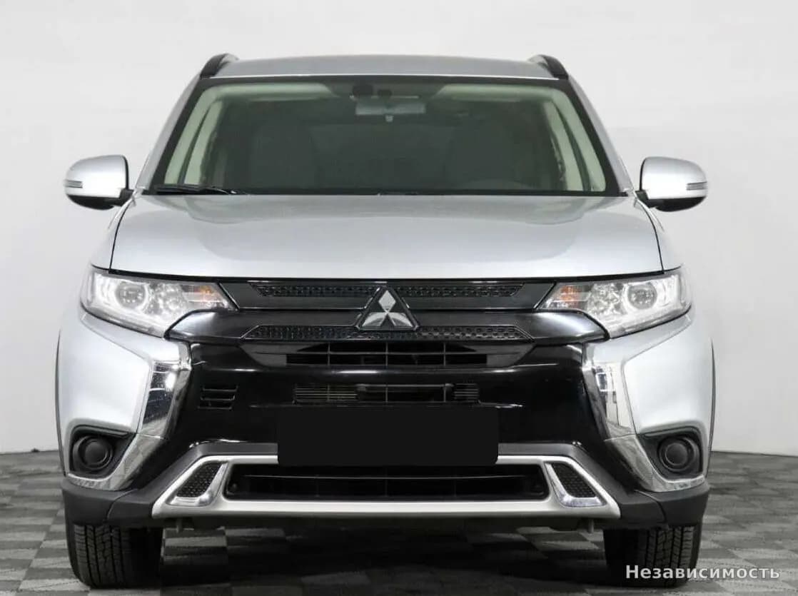 Mitsubishi Outlander 2022 с пробегом — фото 2
