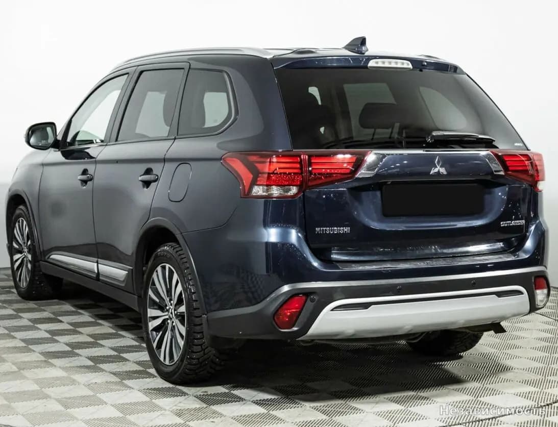 Mitsubishi Outlander 2019 с пробегом — фото 7