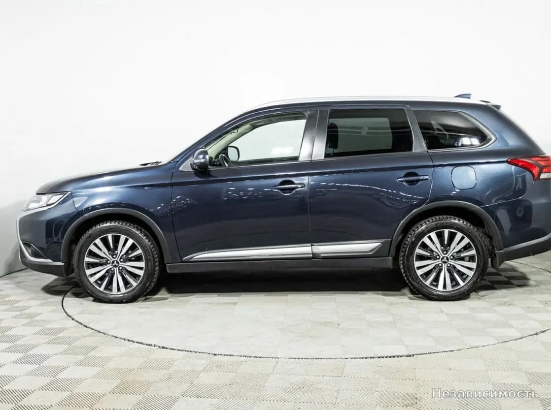 Mitsubishi Outlander 2019 с пробегом — фото 8