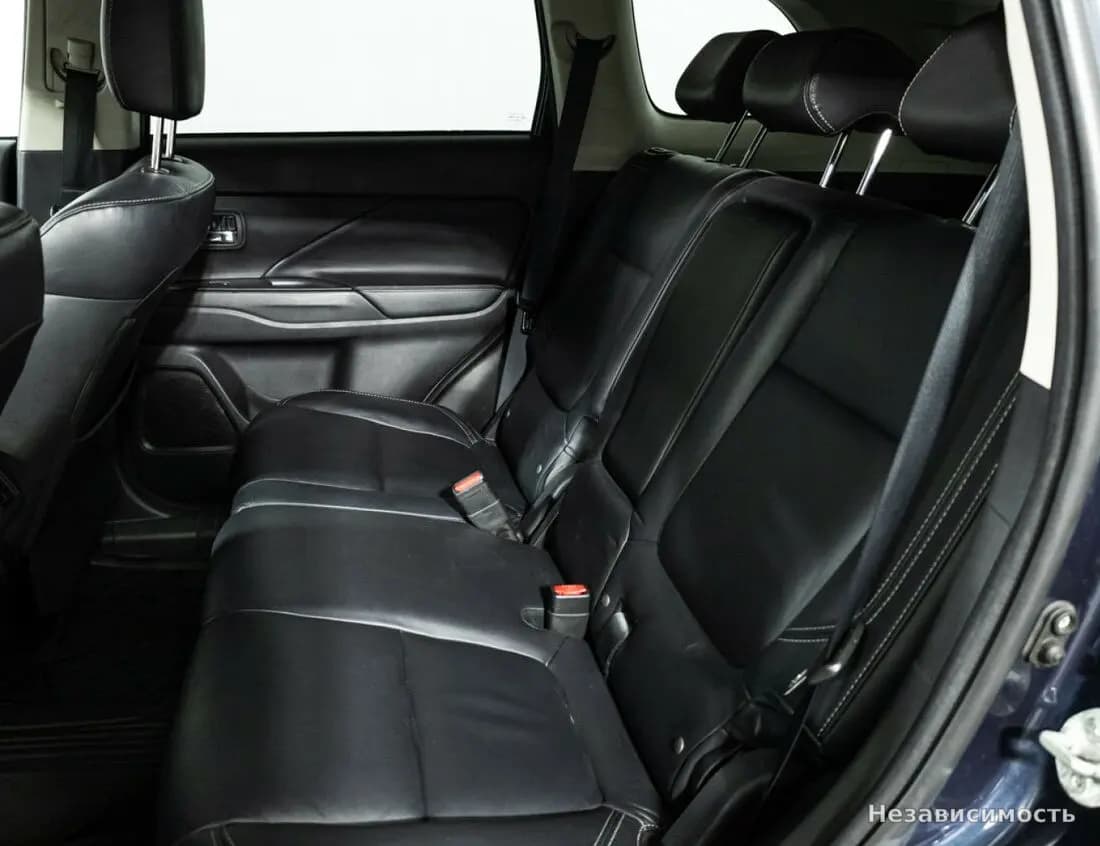 Mitsubishi Outlander 2019 с пробегом — фото 10