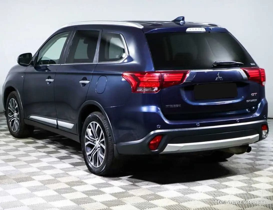 Mitsubishi Outlander 2017 с пробегом — фото 6