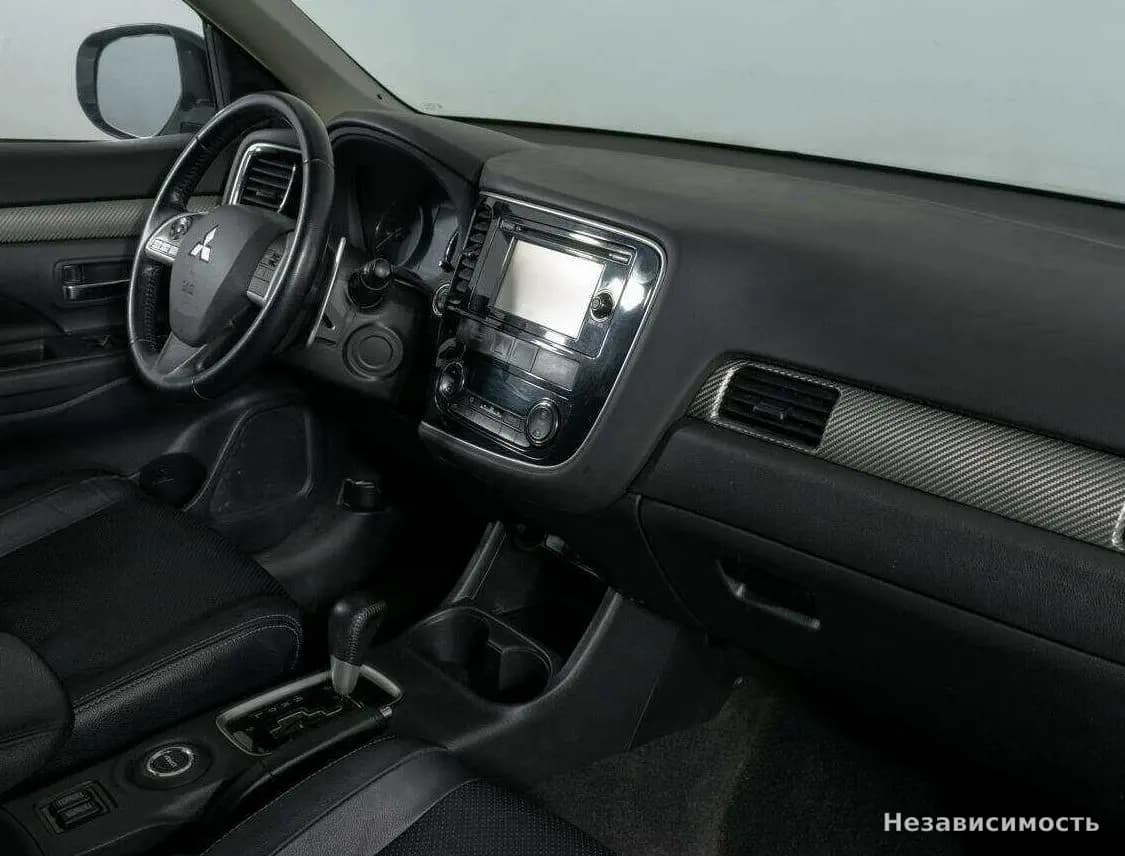 Mitsubishi Outlander 2013 с пробегом — фото 8