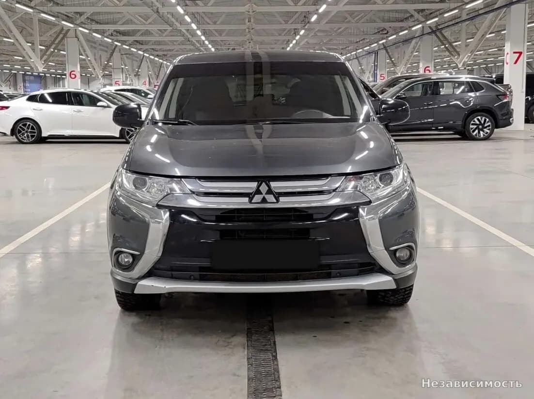 Mitsubishi Outlander 2016 с пробегом — фото 2